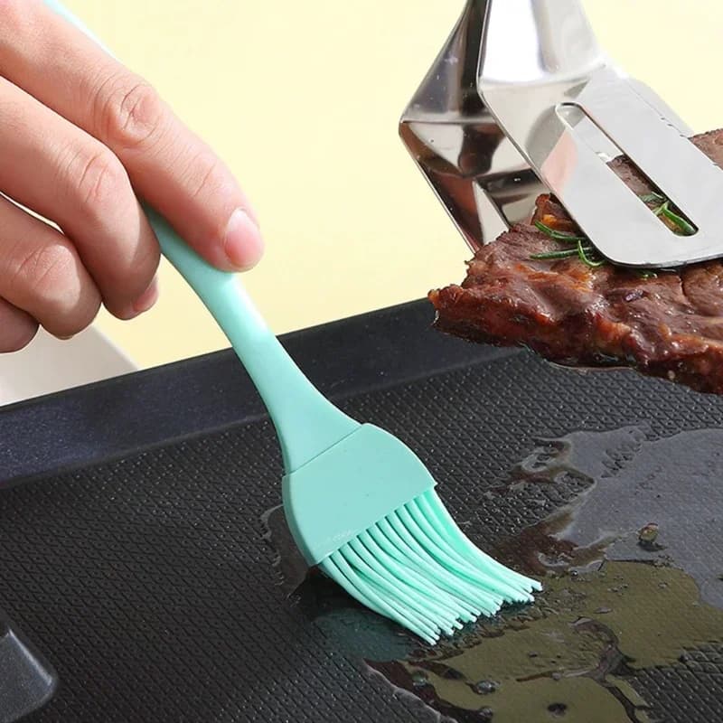 Silikoninen öljysuti grillaukseen ja leivontaan